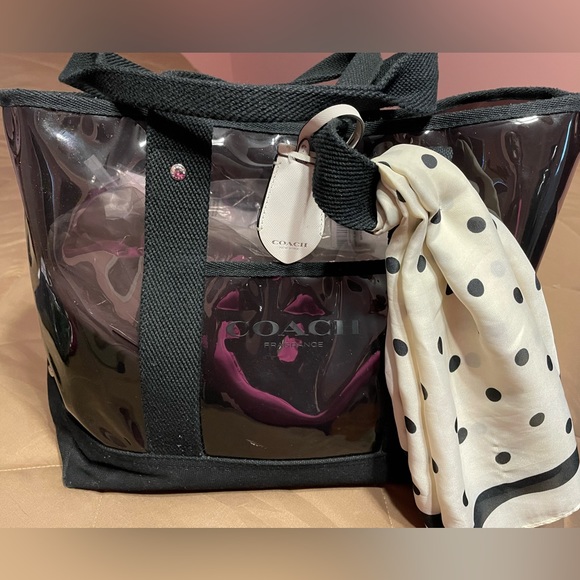 COACH beach tote. Addnl photos included. - Picture 7 of 13